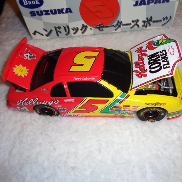 TERRY Labonte Japan Kelloggs Bank Action 1/24 - Picture 4 of 8